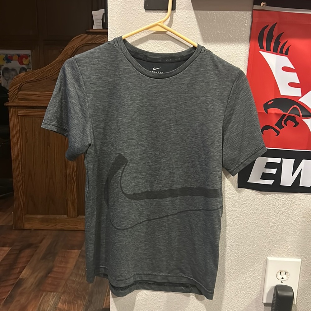 Gray Kids XL Nike T-Shirt